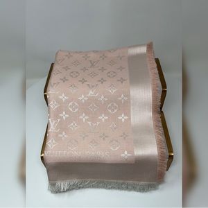 Louis Vuittton Monogram Denim Shawl Pink M72046